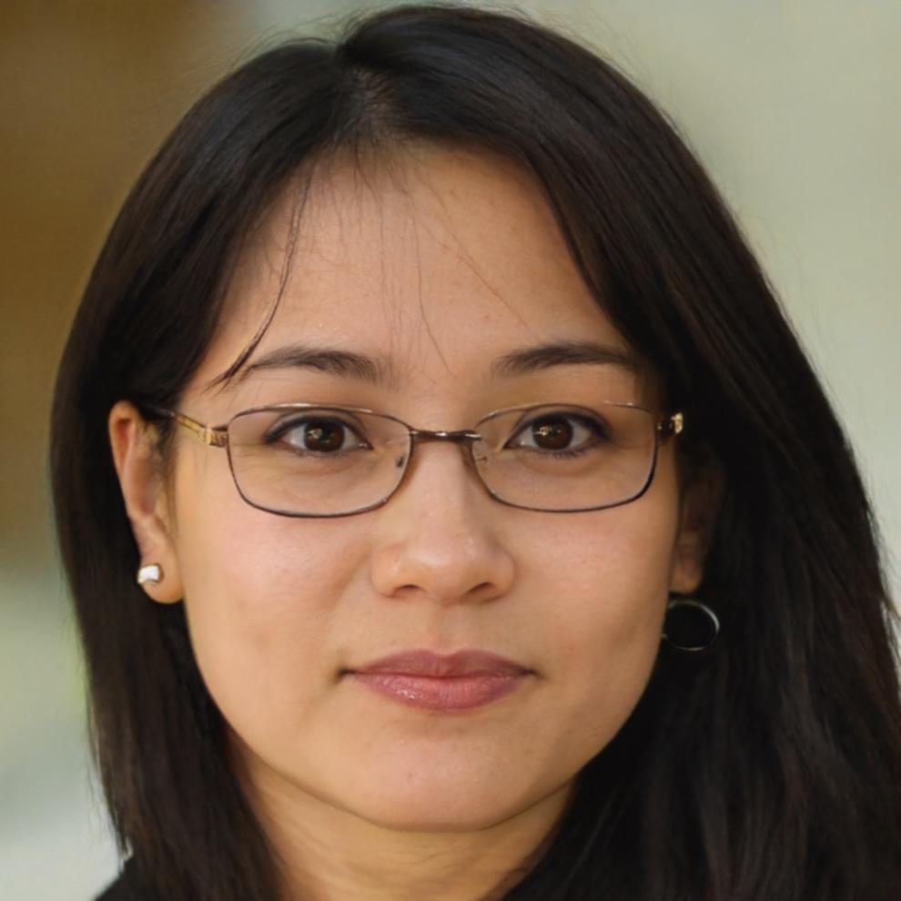 Ritratto di Elena Santoro, psicologa e coach